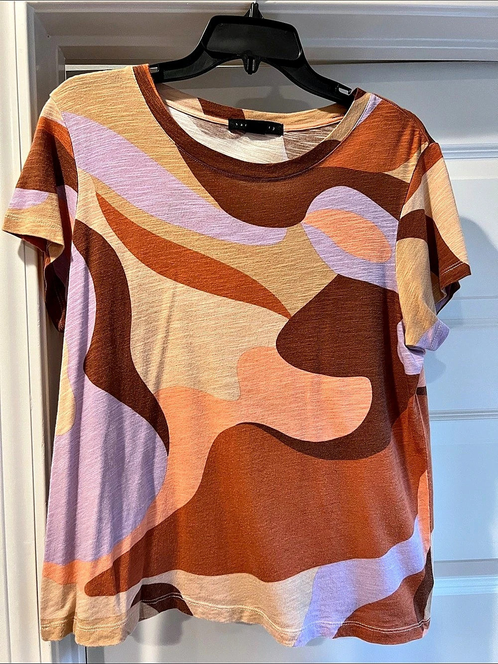 Sanctuary Abstract Short Sleeve Top in Brown & Purple